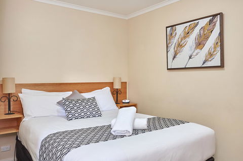 Elphin Serviced Apartments - Tourism Bookings 4