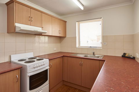 Elphin Serviced Apartments - Tourism Bookings 26