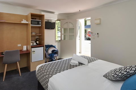 Elphin Serviced Apartments - Tourism Bookings 33