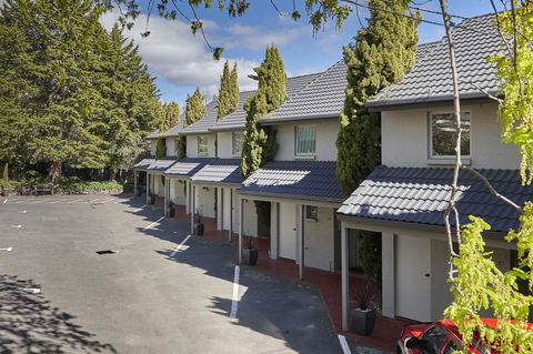 Elphin Serviced Apartments - Tourism Bookings 15