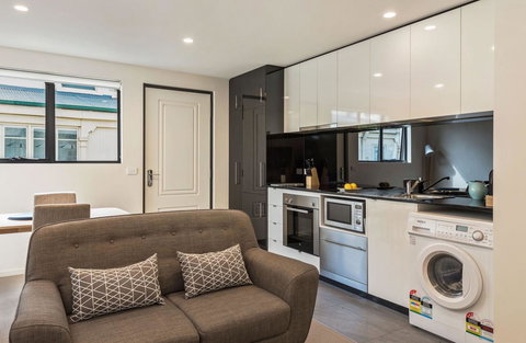 110 Hampden Apartments - Events Australia 1