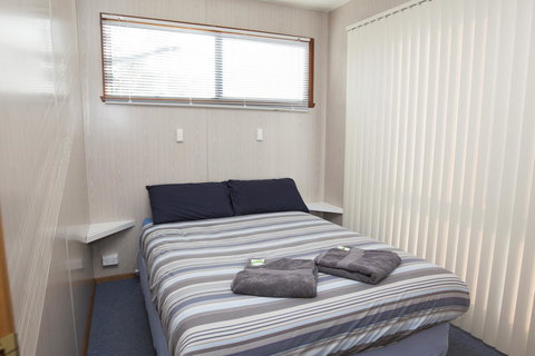Seven Mile Beach Cabin And Caravan Park - Events Australia 9