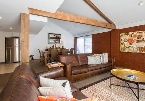 Sullivans Cove Apartments - Accommodation Europe 21