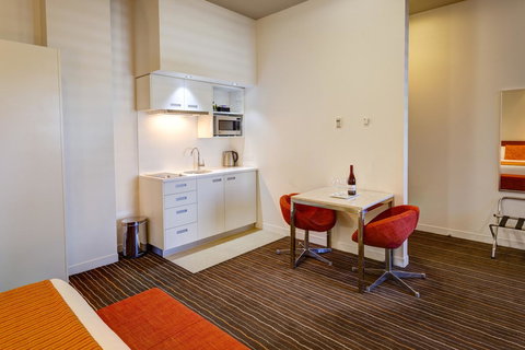 Mantra Charles Hotel - Events Australia 31