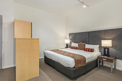 Mantra One Sandy Bay Road - Events Australia 10