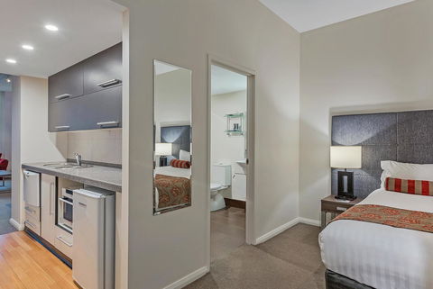 Mantra One Sandy Bay Road - Events Australia 18