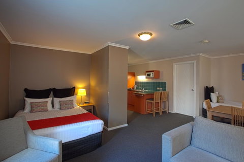 Hobart Waterfront Apartments - Accommodation Europe 5