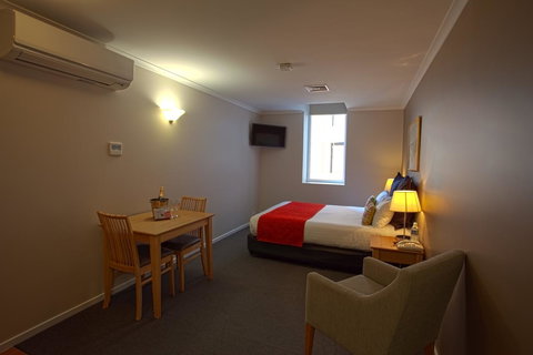 Hobart Waterfront Apartments - Accommodation Europe 16