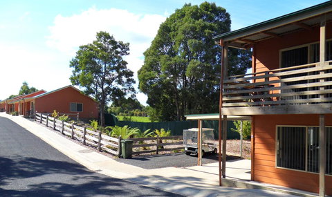 Driftwood Strahan Villas - Accommodation Europe 3