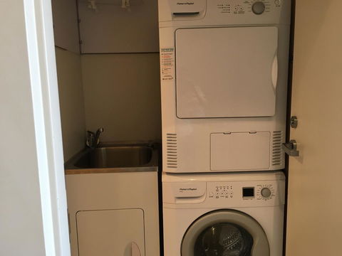 Hobart Inner City Apartment - Events Australia 12