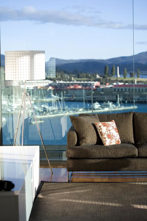 Lenna Of Hobart - Events Australia 39