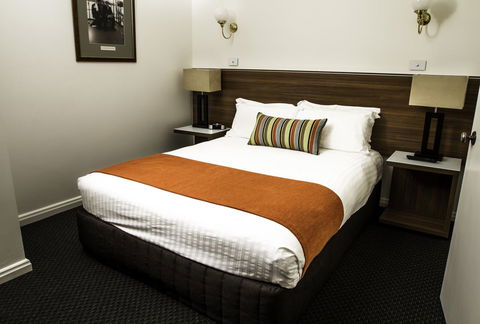 Lenna Of Hobart - Events Australia 26