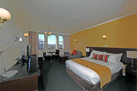 Lenna Of Hobart - Events Australia 19