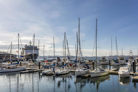 Lenna Of Hobart - Events Australia 23