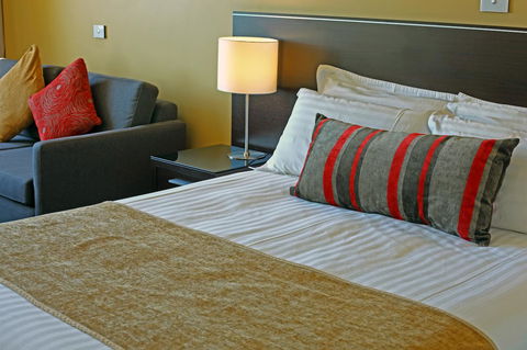 Lenna Of Hobart - Events Australia 44