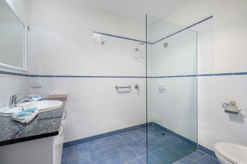 Mayfair Plaza Motel And Apartments - Events Australia 9