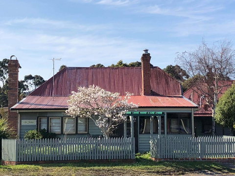 Kerrellie Cottages 2, 4 & 8 Reid Street - Tourism Bookings 0