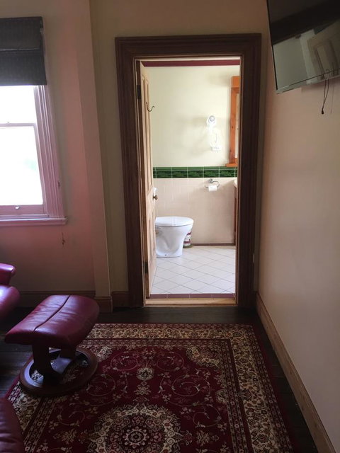 Kerrellie Cottages 2, 4 & 8 Reid Street - Tourism Bookings 16