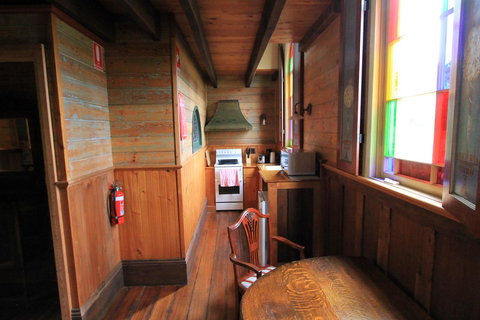 Kerrellie Cottages 2, 4 & 8 Reid Street - Tourism Bookings 32