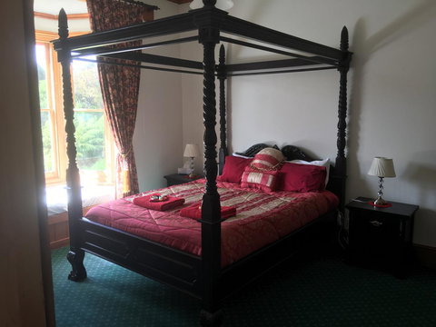 Kerrellie Cottages 2, 4 & 8 Reid Street - Tourism Bookings 23