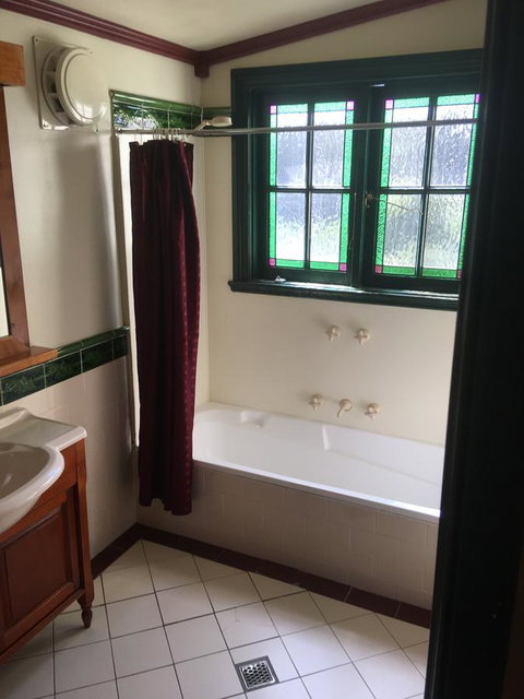 Kerrellie Cottages 2, 4 & 8 Reid Street - Tourism Bookings 19