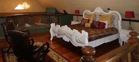 Kerrellie Cottages 2, 4 & 8 Reid Street - Tourism Bookings 29