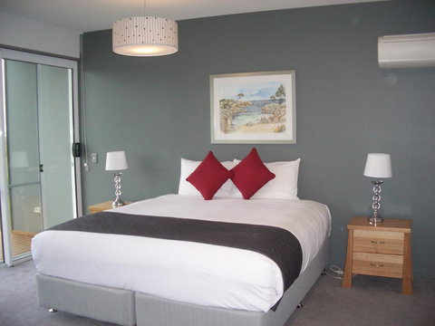 Pelican Point Sanctuary - Events Australia 33