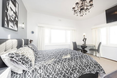 Jones On Wilson Boutique B&B - Events Australia 11