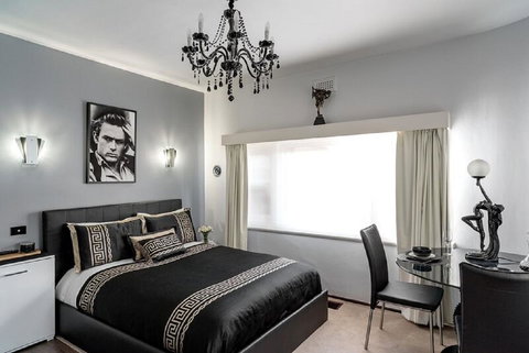 Jones On Wilson Boutique B&B - Events Australia 10