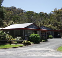 The Crays Accommodation - Events Australia