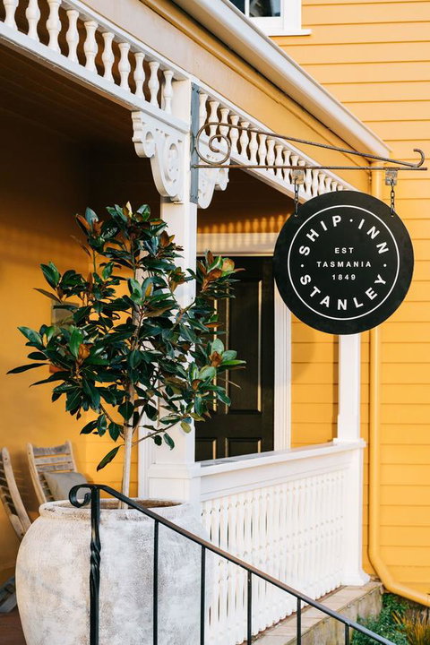 Ship Inn Stanley - Accommodation Europe 21