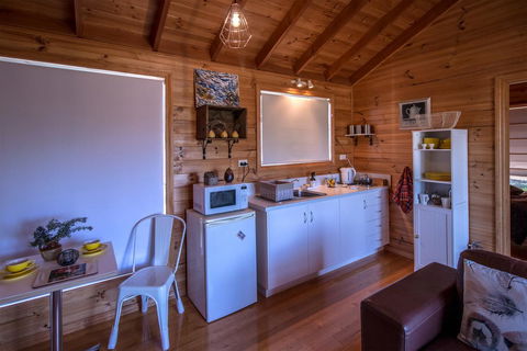 White Croft Cottage - Events Australia 15