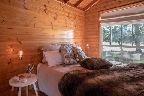 White Croft Cottage - Events Australia 21