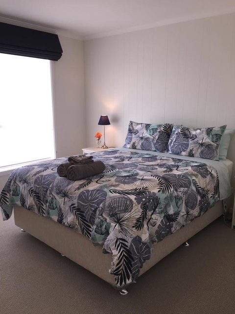 Swansea Beach House Oceanfront - Tourism Bookings 14