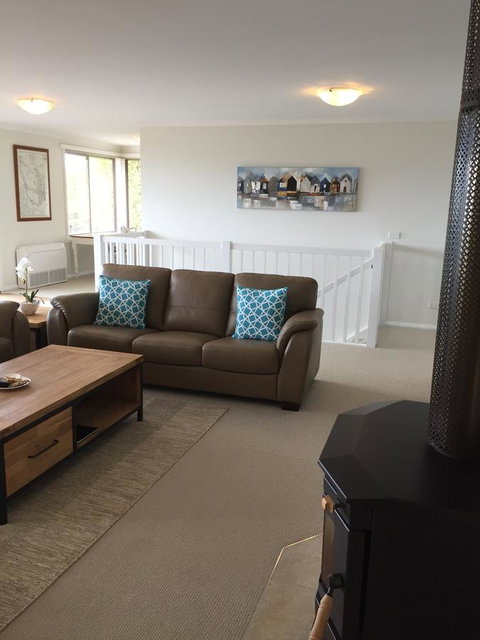 Swansea Beach House Oceanfront - Tourism Bookings 11