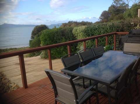 Swansea Beach House Oceanfront - Tourism Bookings 5