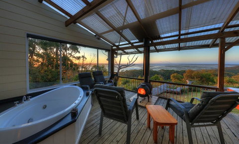 Island View Spa Cottage - Tourism Bookings 1