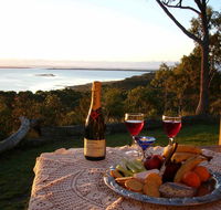 Island View Spa Cottage - Events Australia