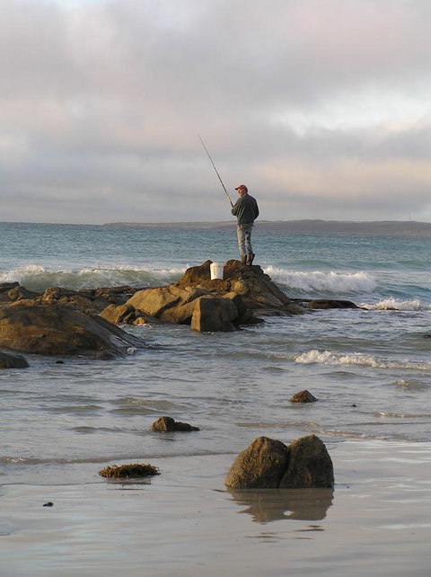 Island Breeze Motel - Events Australia 12