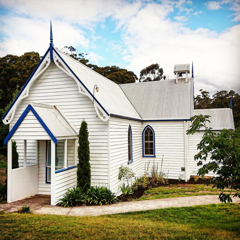 Old White Church Bed & Breakfast - Events Australia 30