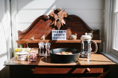 Old White Church Bed & Breakfast - Events Australia 11