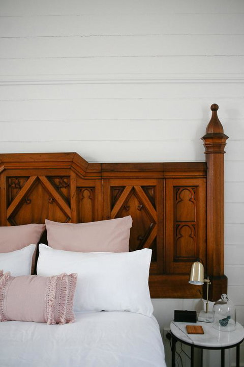 Old White Church Bed & Breakfast - Events Australia 10