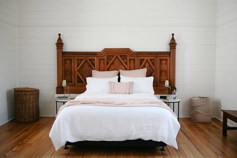Old White Church Bed & Breakfast - Events Australia 25