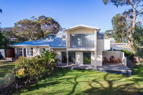 Cod Rock Point - Events Australia 2