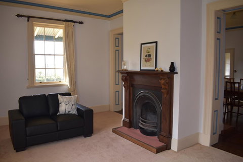 CLAYFIELD HOMESTEAD - Rustic Country Accommodation - Accommodation Europe 9