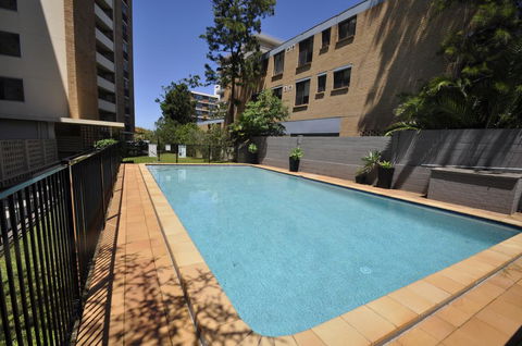 Neutral Bay Self Contained Studio Apartments - Tourism Bookings 1