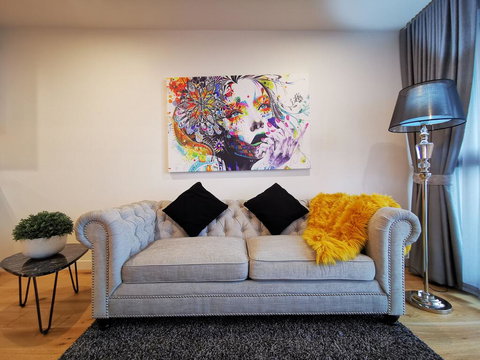 NEW 2 Rooms 2 Baths Apartment In Glen Waverley - Accommodation Europe 1