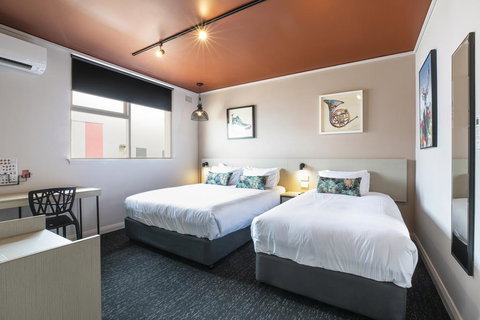 Nightcap At Fairfield - Events Australia 3