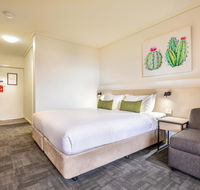 Nightcap at Shoppingtown Hotel - Events Australia