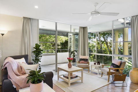 Noosa Heads Beach Comfort - Unit 3 Yaringa, 29 Noosa Drive - Tourism Bookings 0